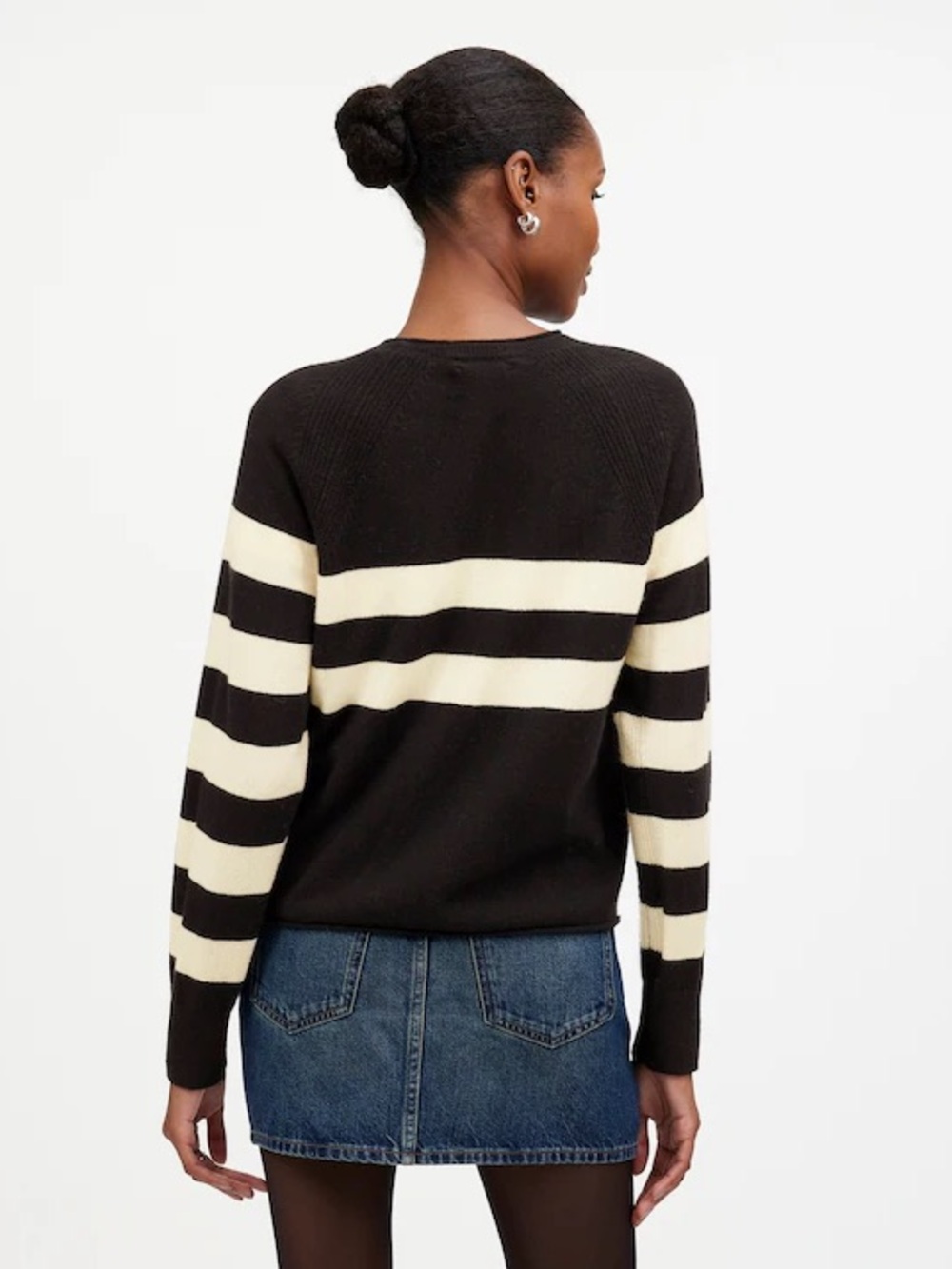 Madewell Cashmere Raglan Sweater in Stripe Black White Size Medium NWT - Picture 3 of 11